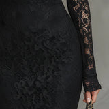 Leonor | Vestido maxi preto de renda.