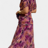 Helena - Vestido longo floral com decote em V