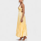 Aby - Vestido maxi amarelo plissado com decote em V - Ines Braga