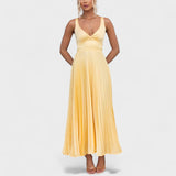Aby - Vestido maxi amarelo plissado com decote em V - Ines Braga