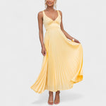 Aby - Vestido maxi amarelo plissado com decote em V - Ines Braga