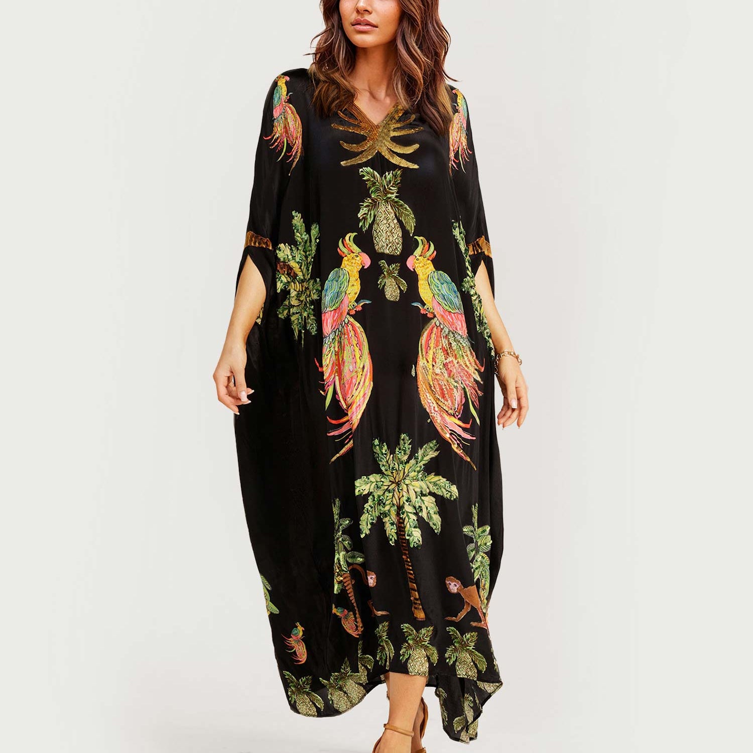 Alessandra | Vestido Longo Estampado de Arara Preto e Rosa - Ines Braga