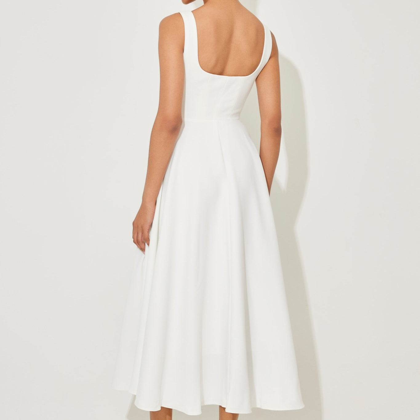 Amélia™ | Vestido Midi Intemporal e Fluido - Ines Braga