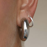 Argolas grossas - Ines Braga