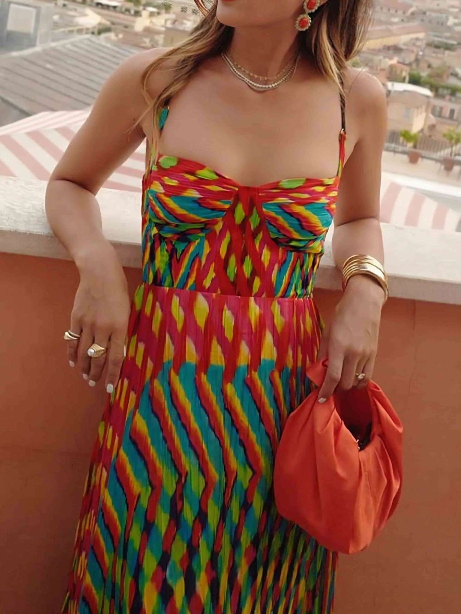 Aria | Vestido Maxi Estampado Abstrato Sem Mangas com Corte A - Line - Ines Braga