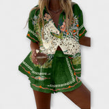 Beatriz | Casaco Curto Com Estampa De Cavalo Leve e Premium - Ines Braga