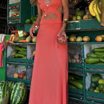 Bianca – Vestido com Design Ousado e Decote Profundo - Ines Braga