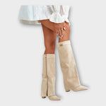 Botas Altas com Design Elegante - Ines Braga