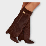 Botas Altas com Design Elegante - Ines Braga