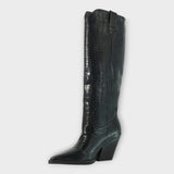 Botas com Design Croco e Salto Elegante - Ines Braga