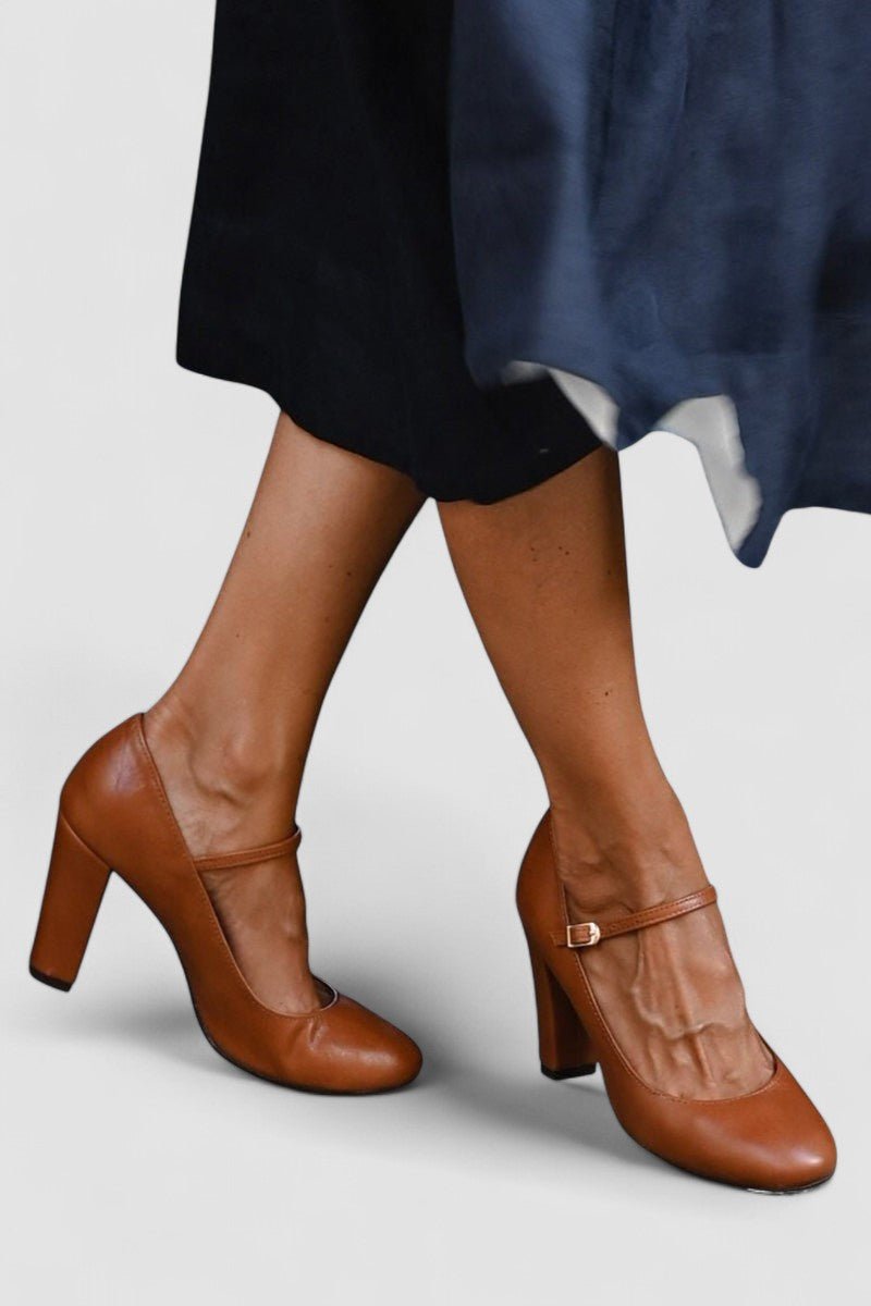 Bravina | Sandálias de uso diário com um pequeno salto - Ines Braga