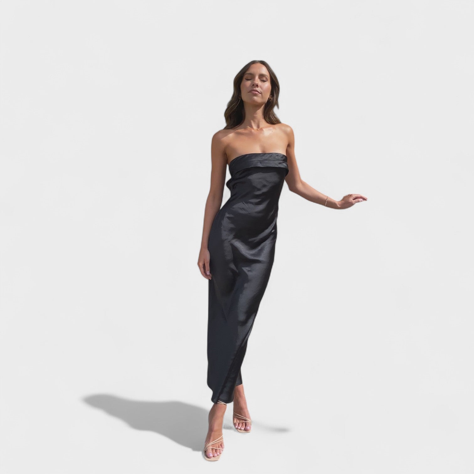 Carmen | Vestido de cetim sem mangas - Ines Braga