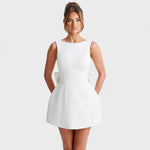 Carrie - Mini vestido com fita de pérolas - Ines Braga