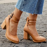 Casilda | Sandálias lisas com tira no tornozelo e sola grossa - Ines Braga