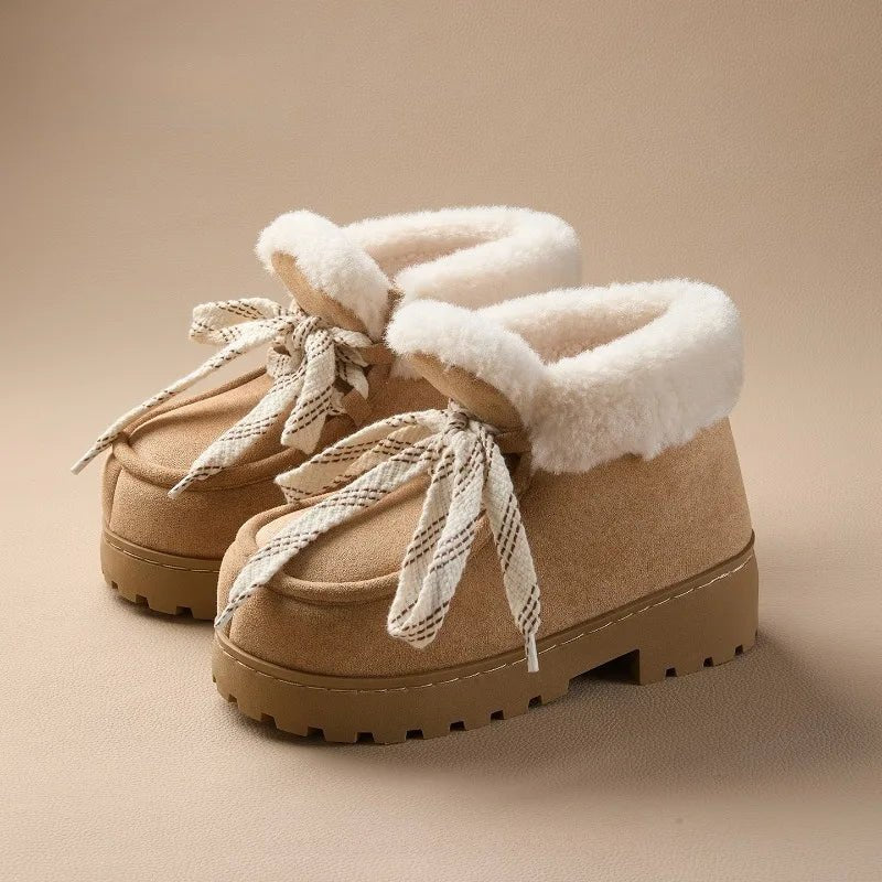 Caty | Botas com plataforma em camurça sintética com toque fofo e quente - Ines Braga