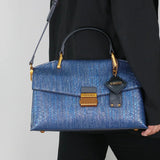 Celeste | Mala Tote Estampa Cobra Relevo Couro Vegano - Ines Braga