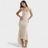 Cesca - Vestido de silhueta escultural - Ines Braga