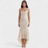 Cesca - Vestido de silhueta escultural - Ines Braga