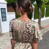 Constança | Vestido Floral com Plissado e Decote V - Ines Braga