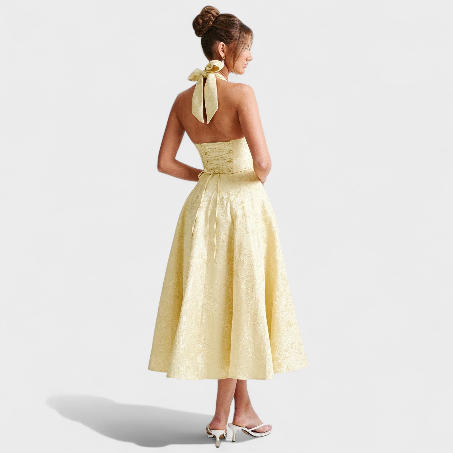 Effie - Vestido midi texturado com decote V - Ines Braga