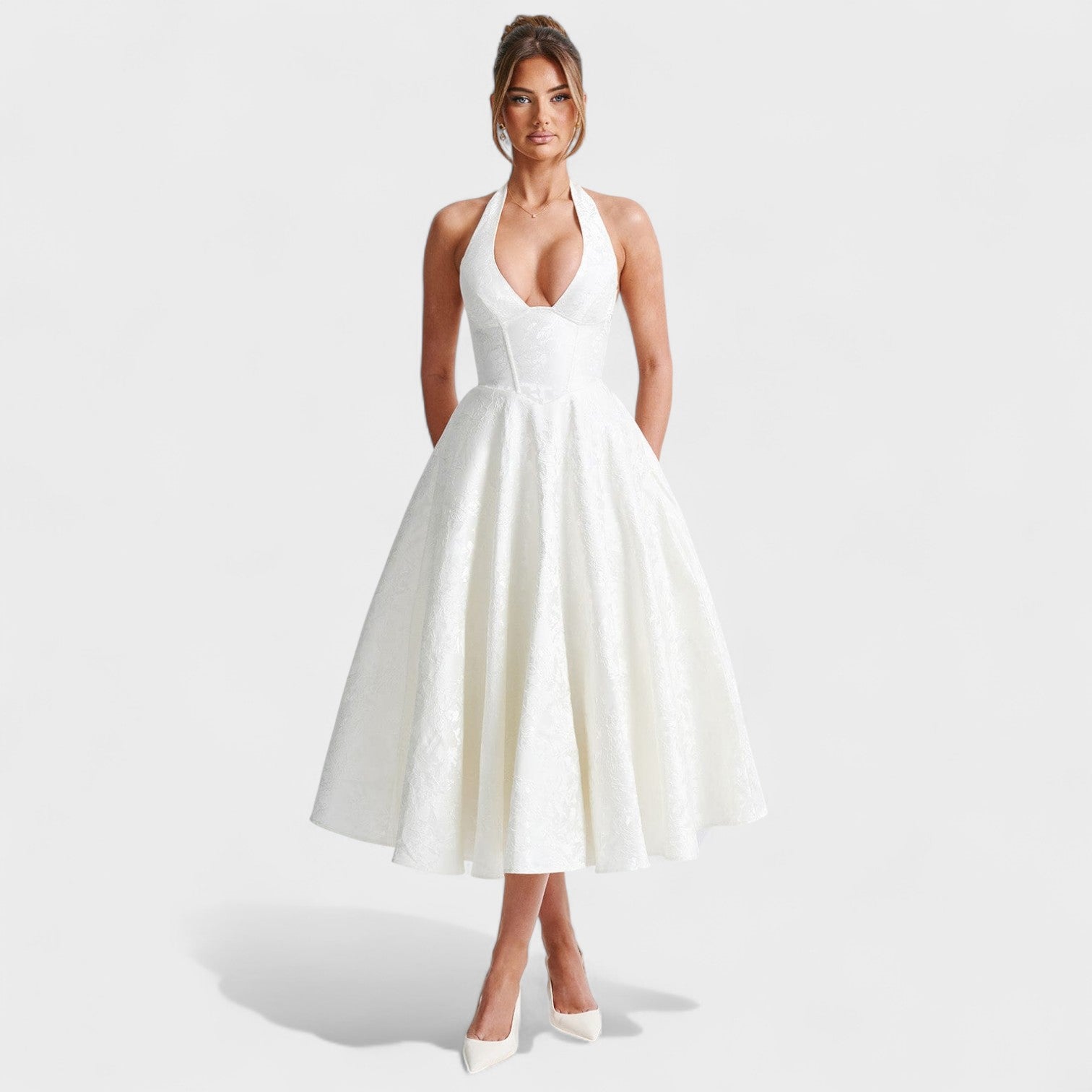 Effie - Vestido midi texturado com decote V - Ines Braga