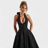 Effie - Vestido midi texturado com decote V - Ines Braga