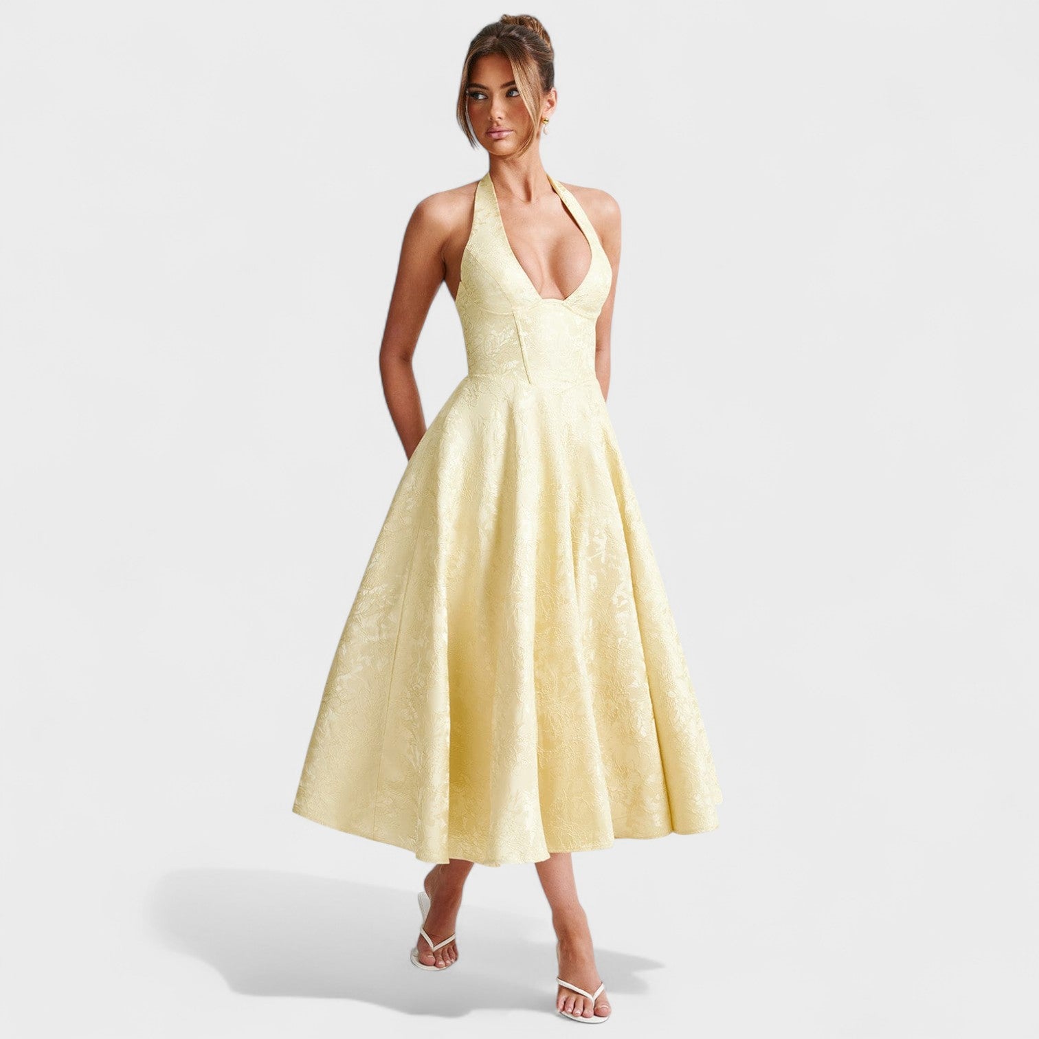 Effie - Vestido midi texturado com decote V - Ines Braga