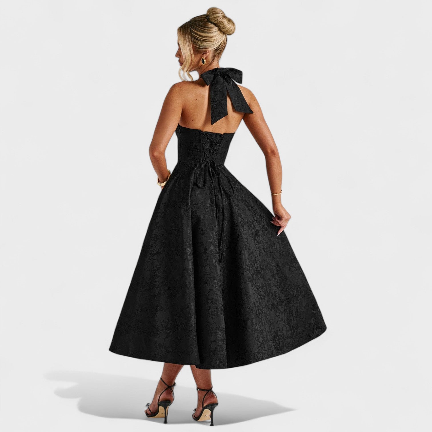 Effie - Vestido midi texturado com decote V - Ines Braga