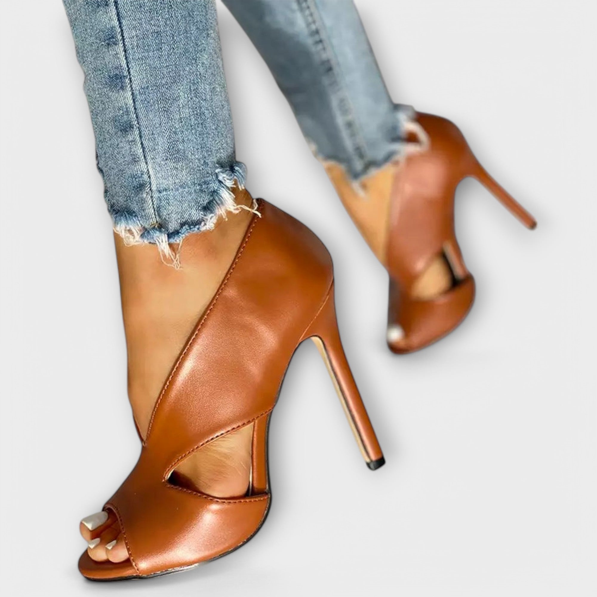 Efigenia - Sandálias ortopédicas de moda com saltos elegantes - Ines Braga