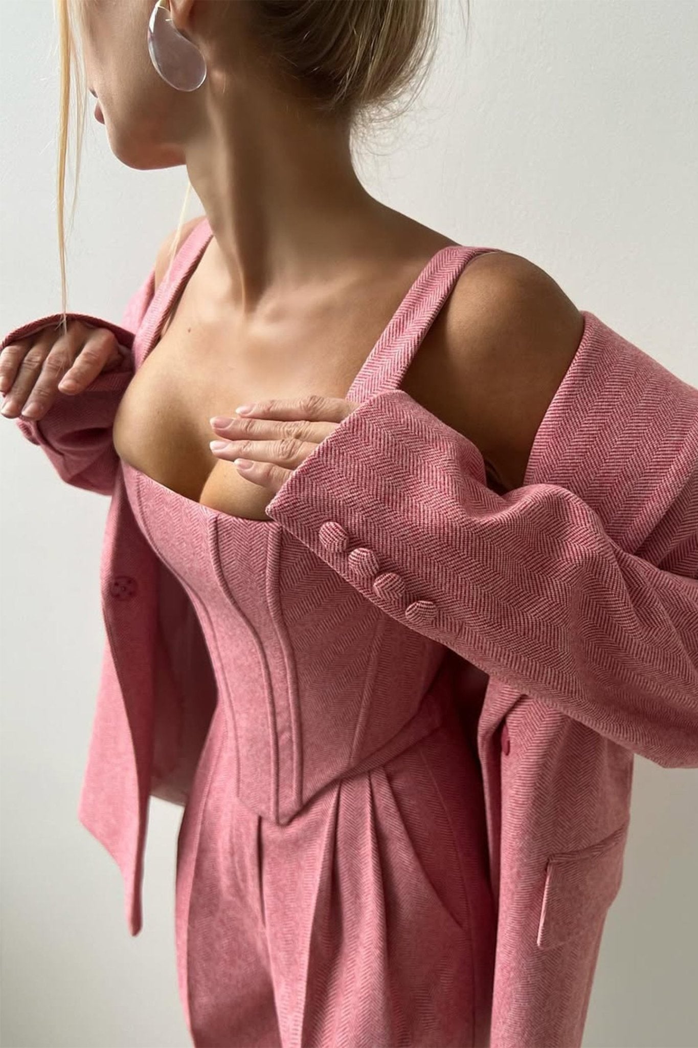 Elegance - Conjunto de três peças com blazer trespassado - Ines Braga