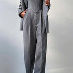 Elegance - Conjunto de três peças com blazer trespassado - Ines Braga