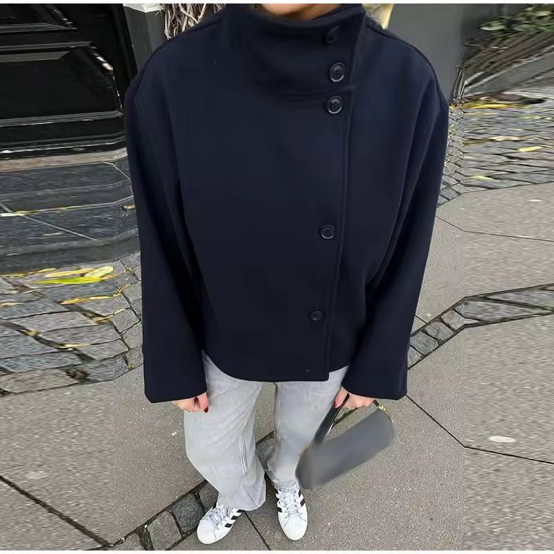 Elise | Casaco Curto Luxuoso de Duplo Abotoamento - Ines Braga