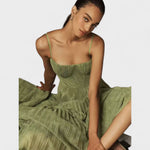 Élodie - O vestido que conquista com elegância - Ines Braga