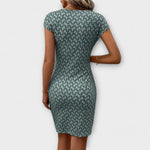 Emma - Vestido de manga curta com corte tulipa e estampado em todo o lado - Ines Braga