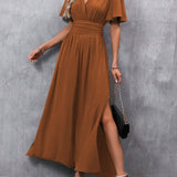 Eterna | Vestido Maxi Elegante Preto com Decote V, Mangas Fluidas e Fenda - Ines Braga