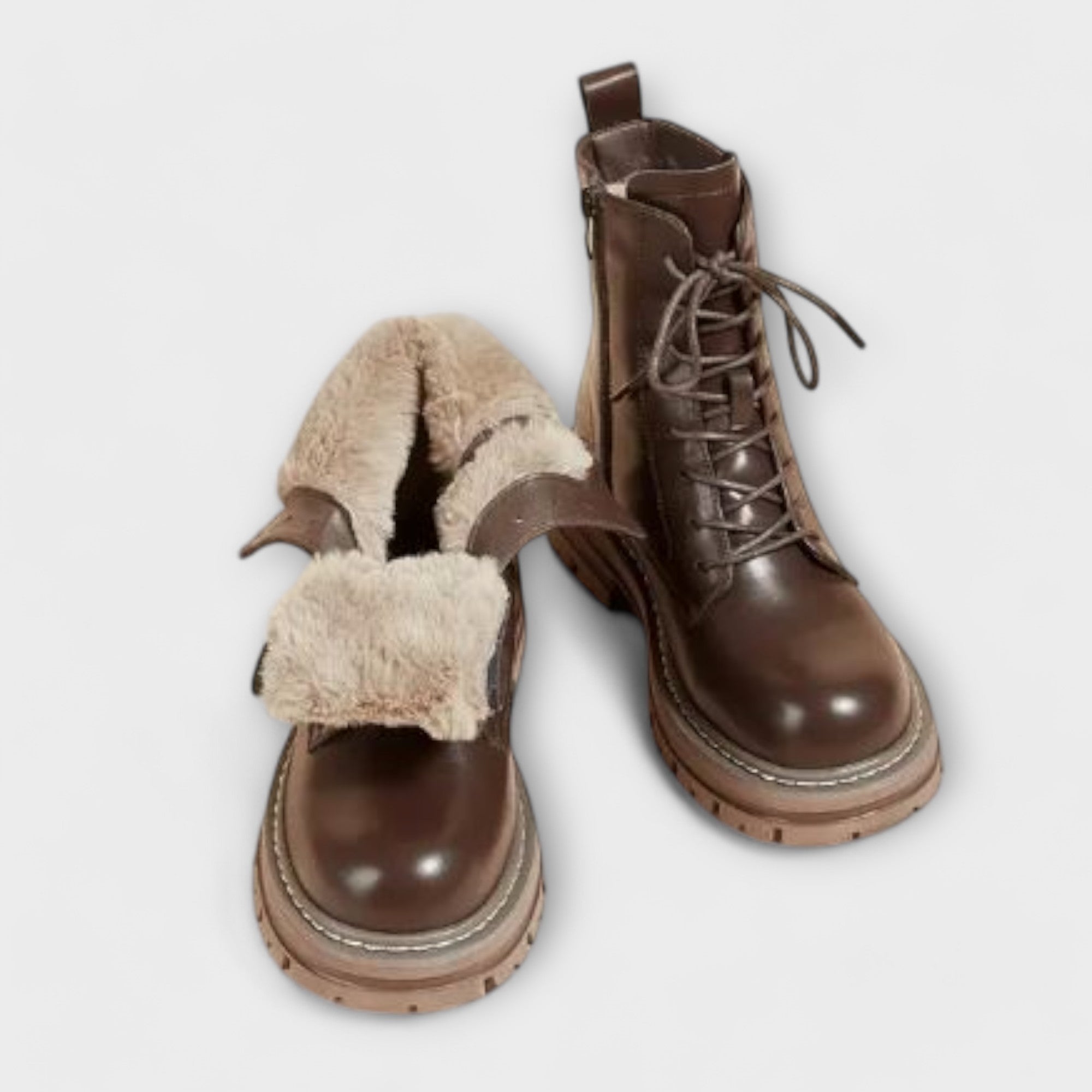 Flávia - Botas de couro para mulher - Ines Braga