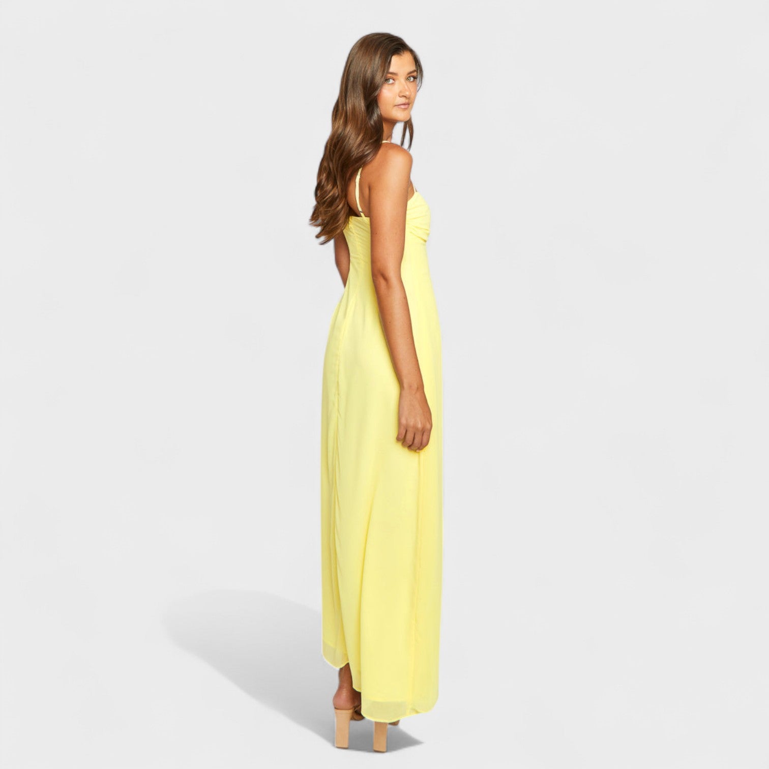 Flossie - Vestido maxi amarelo com laço lateral - Ines Braga