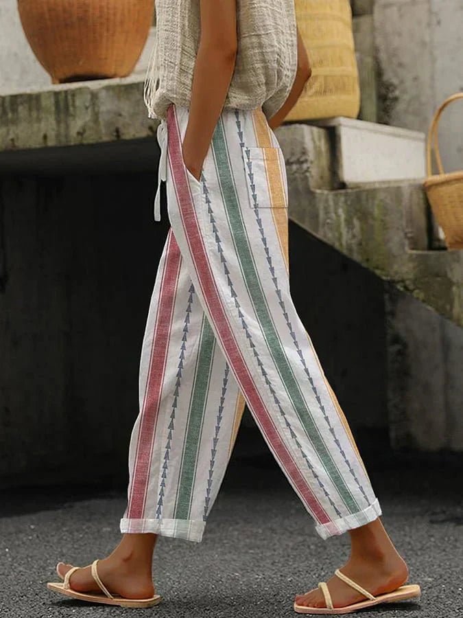 Francesca - Calças casuais para mulher com estampado retro às riscas e corte largo - Ines Braga