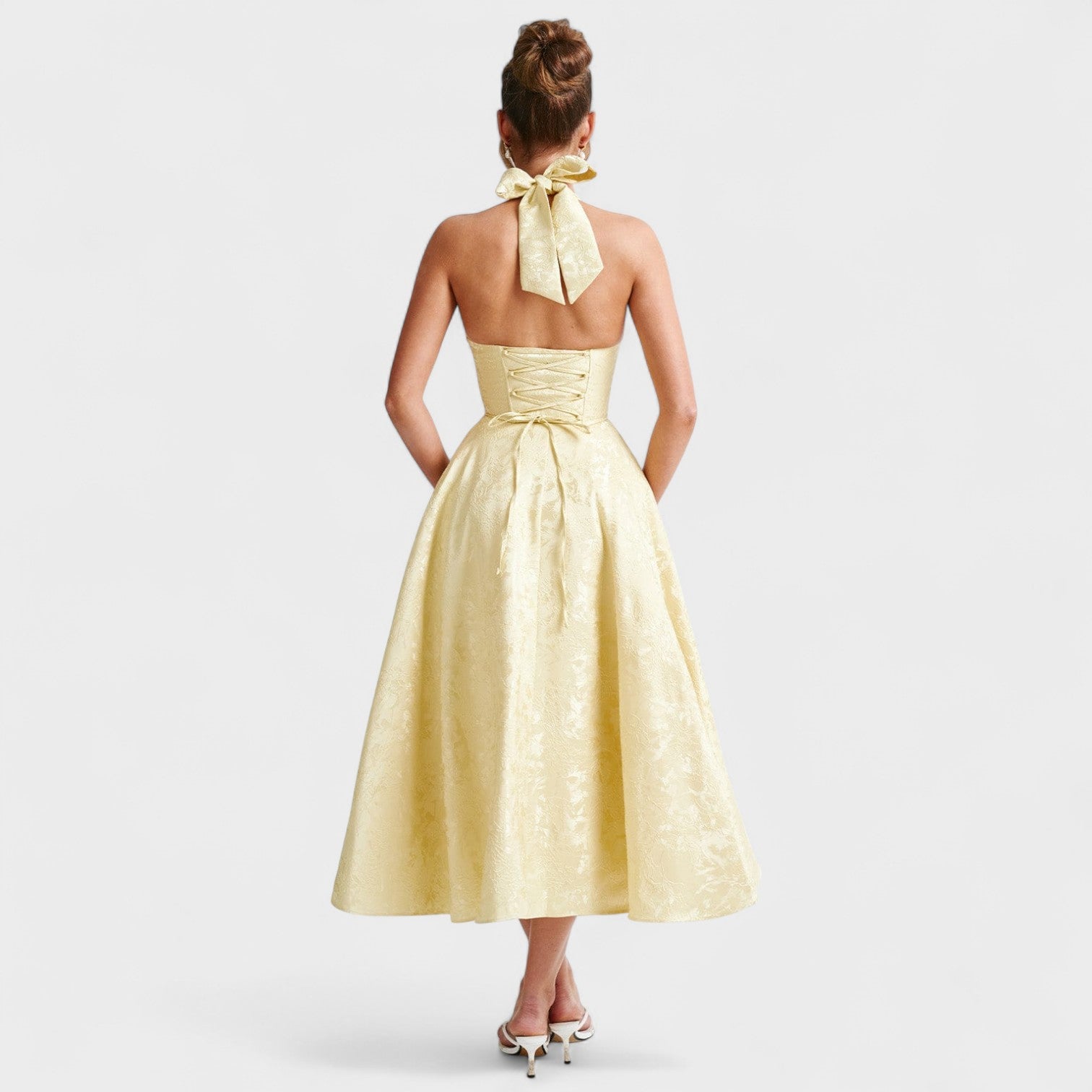 Halina - Vestido midi com espartilho e folhos - Ines Braga