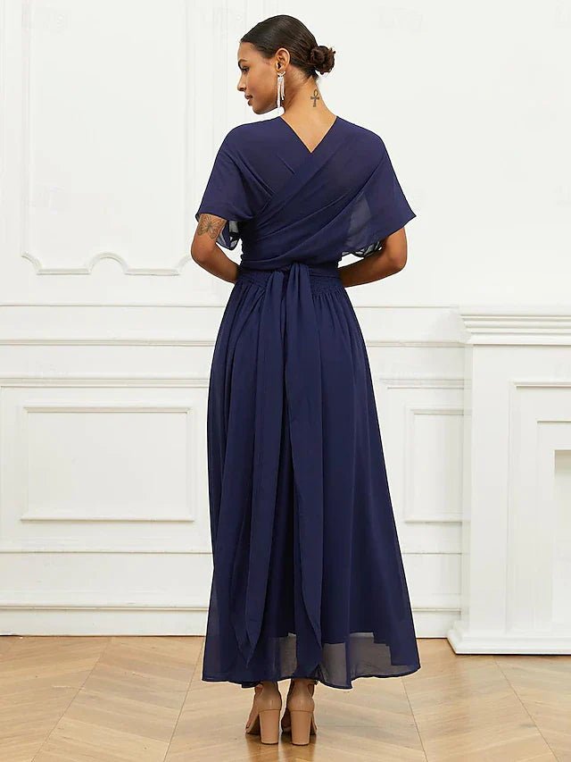 Helena | Vestido Helena Midi Formal com Decote em V - Ines Braga