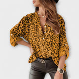 Iara |Blusa moderna com estampado leopardo - Ines Braga
