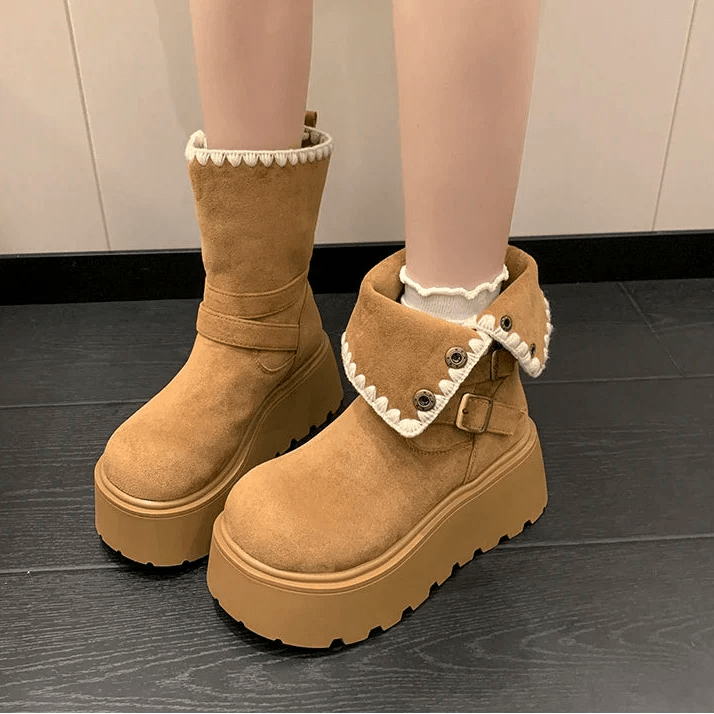 Irene | Botas com plataforma com fivela elegante e forro quente de pelúcia - Ines Braga