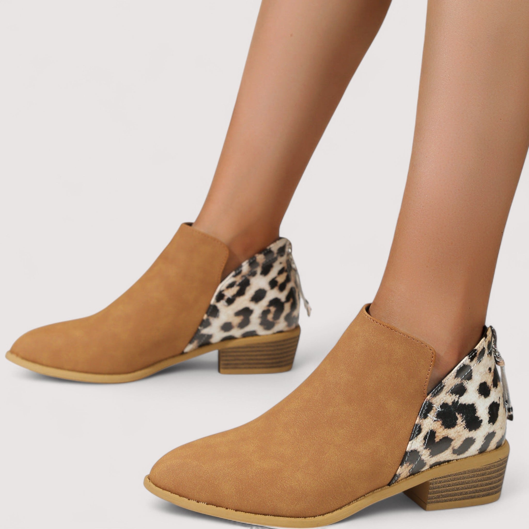 Jazmin - Botas de camurça elegantes - Ines Braga