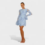 Julia - Vestido com encanto floral - Ines Braga