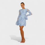 Julia - Vestido com encanto floral - Ines Braga