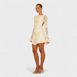 Julia - Vestido com encanto floral - Ines Braga