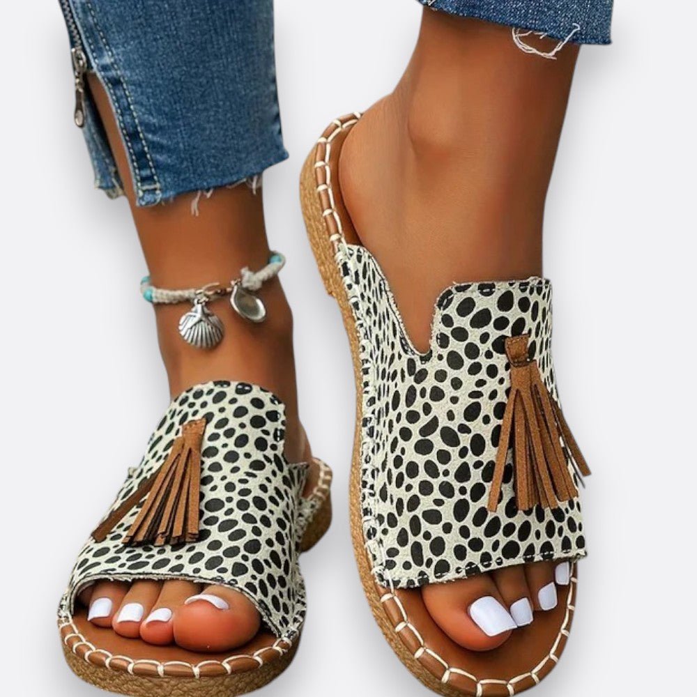 Leena | Sandálias Ortopédicas Planas Confortáveis - Ines Braga