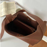 Lena | Bolsa Ombro Compacta Espaçosa Prática Elegante - Ines Braga