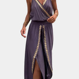 Lorena | Vestido Mono com Detalhes Dourados e Fenda na Perna - Ines Braga