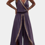 Lorena | Vestido Mono com Detalhes Dourados e Fenda na Perna - Ines Braga